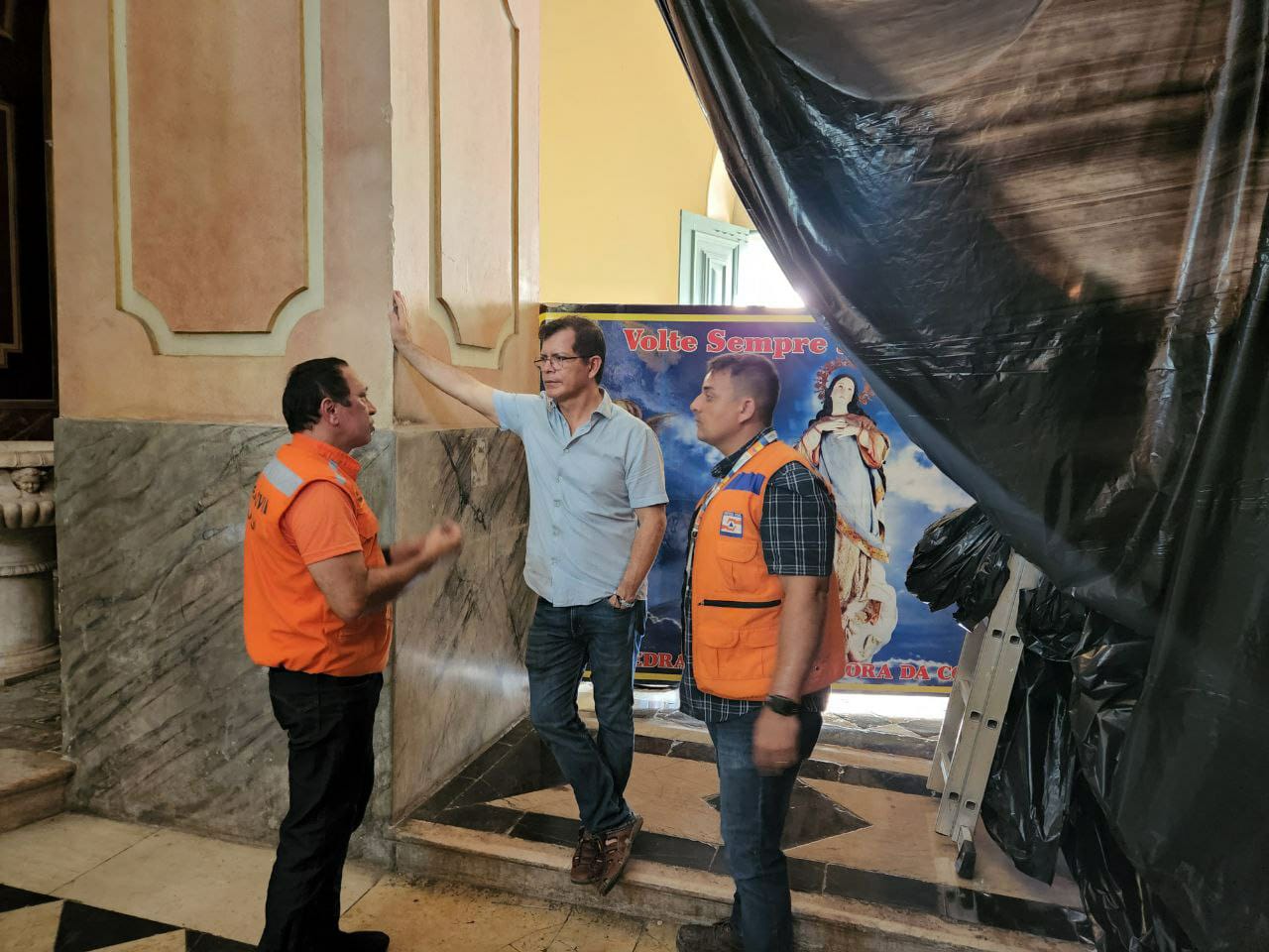 Prefeitura De Manaus Interdita Catedral Metropolitana Por Risco De